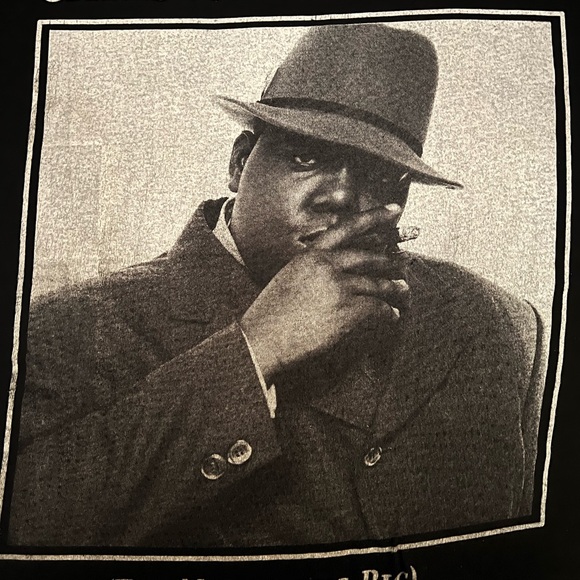 Christopher “Biggie” Wallace Black Graphic T-Shirt, Size Large - Picture 2 of 9